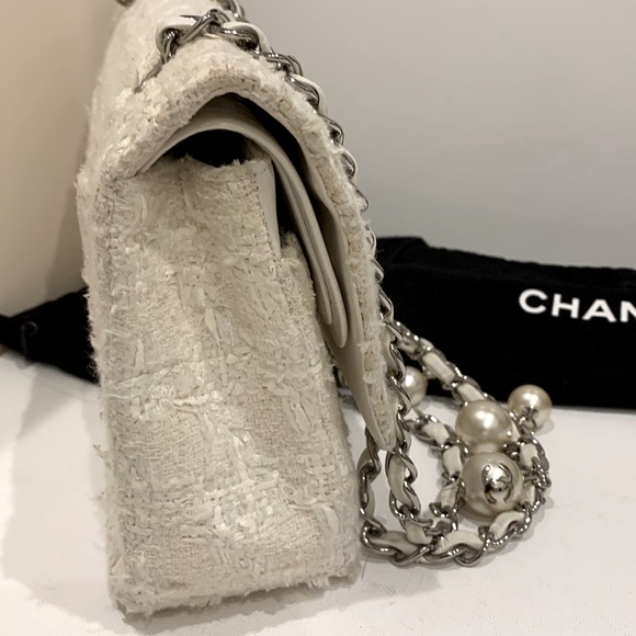 CHANEL 🤍RARE Ginza Double Flap 2.55 Ivory Tweed Boucle Rectangle Quilted Silver - Picture 12 of 16